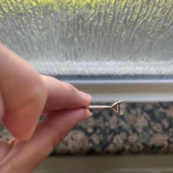 Salt and paper diamond ring. - Picture 6 of 9